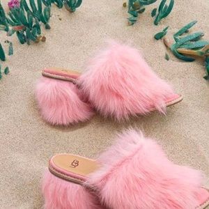 Uggs Fluff heels